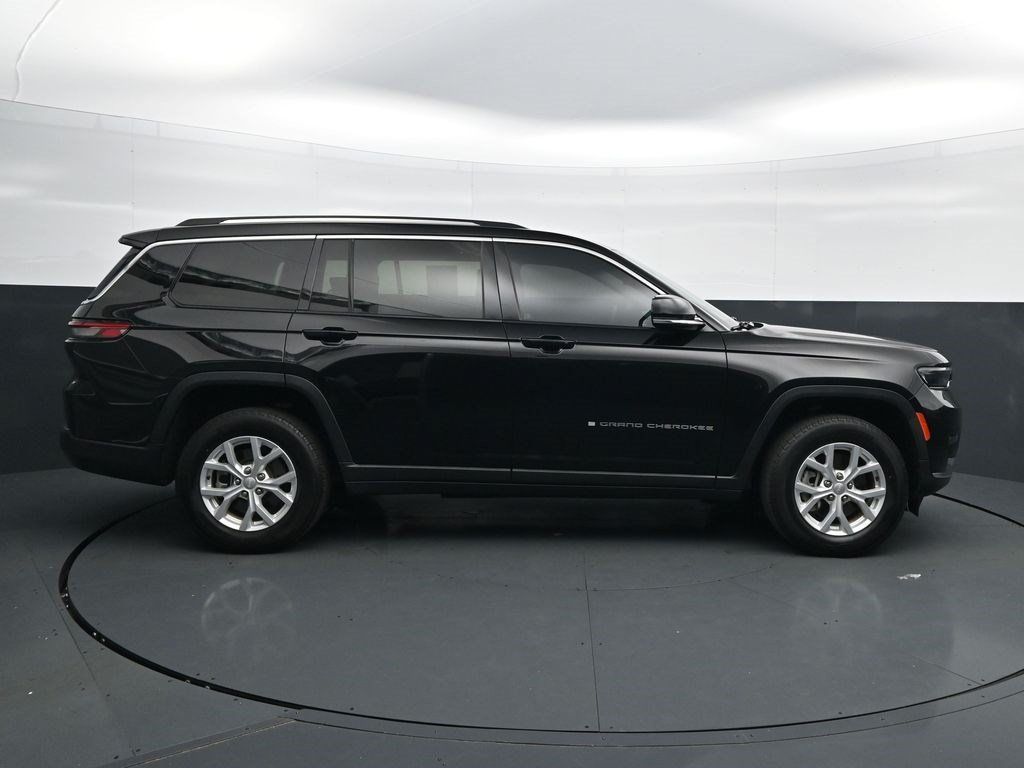 Used 2023 Jeep Grand Cherokee L Limited RWD image 8