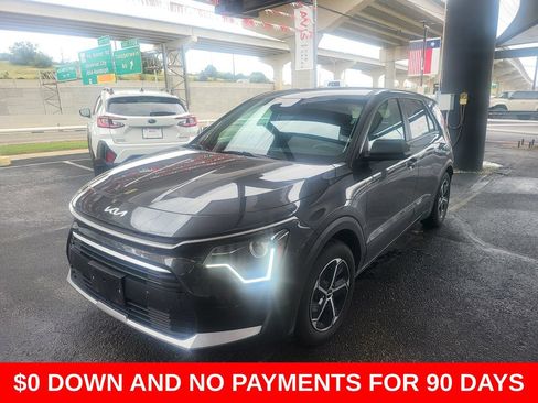 Used 2025 Kia Niro LX FWD image 1