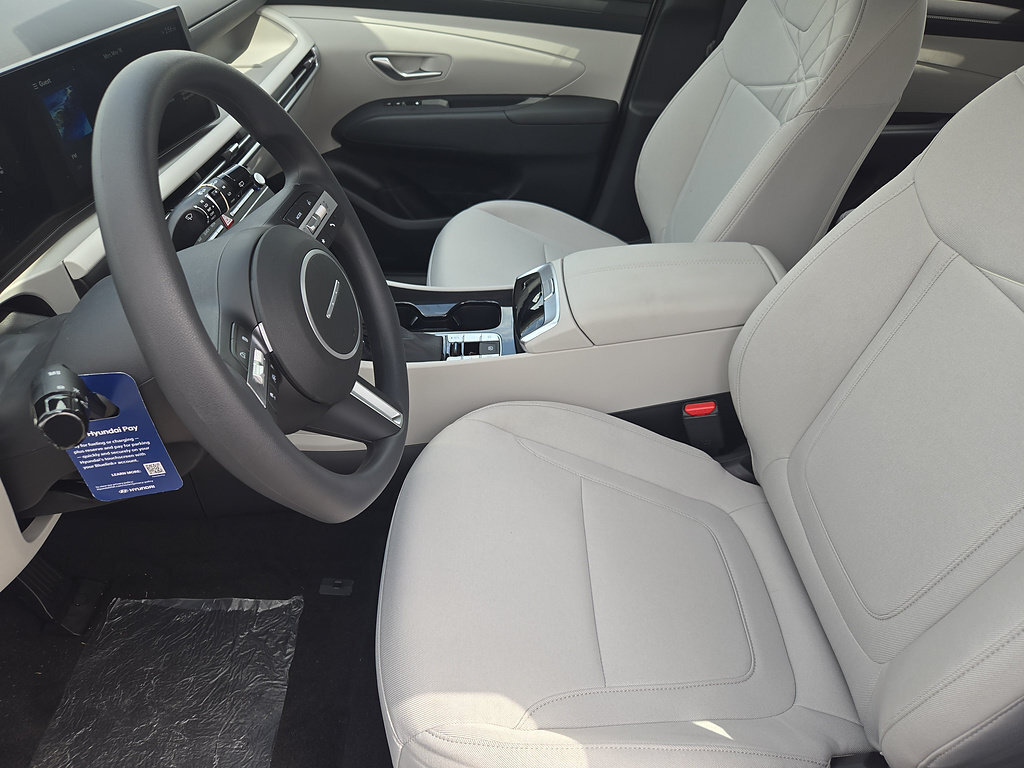 New 2026 Hyundai Tucson SE FWD image 13