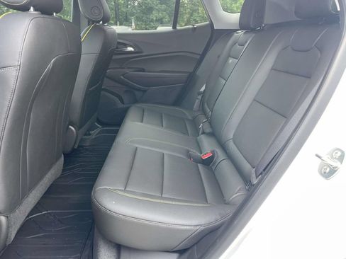 Used 2025 Chevrolet Trax ACTIV w/ Driver Confidence Package FWD image 13