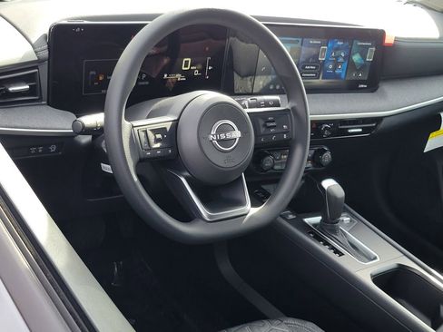 New 2026 Nissan Kicks SV w/ SV Premium Package image 4