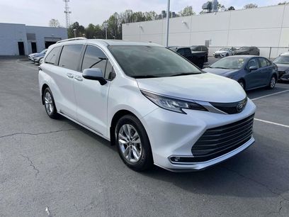 Used 2023 Toyota Sienna Limited