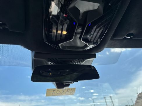 New 2026 BMW M5 Touring AWD/4WD image 19