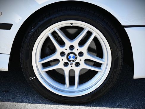 Used 2003 BMW 530i 530i 4dr Sedan image 37