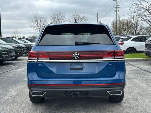 Used 2025 Volkswagen Atlas SEL image 6