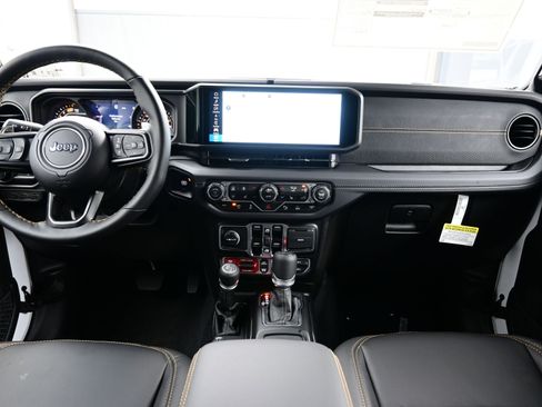 New 2025 Jeep Wrangler Unlimited Rubicon 392 image 9