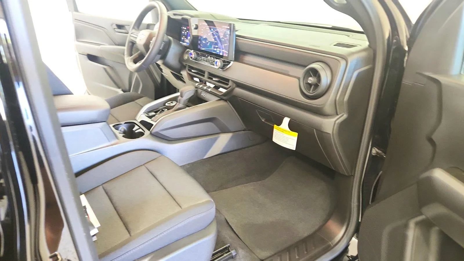 New 2026 Chevrolet Colorado Trail Boss AWD/4WD image 28
