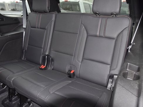 Used 2022 Chevrolet Tahoe RST image 11