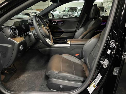Used 2024 Mercedes-Benz C 300 Sedan image 21