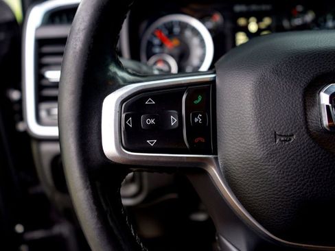 Used 2019 RAM 1500 Big Horn RWD image 14