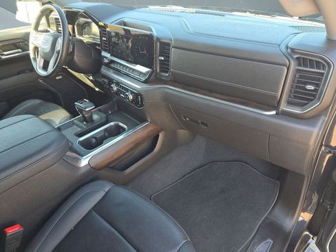 Used 2023 GMC Sierra 1500 SLT w/ SLT Premium Package image 31