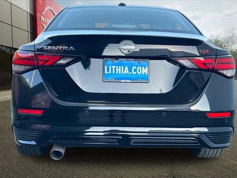 New 2025 Nissan Sentra SR image 8
