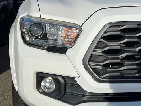 Used 2020 Toyota Tacoma TRD Sport w/ TRD Premium Sport Package image 14