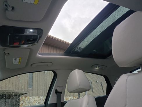 Used 2024 Hyundai Sonata Limited image 18