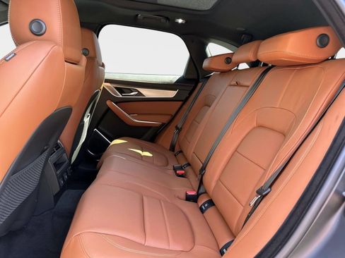 New 2026 Jaguar F-PACE R-Dynamic S AWD/4WD image 9