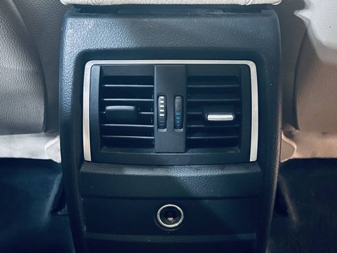 Used 2017 BMW 330i Sedan RWD image 28