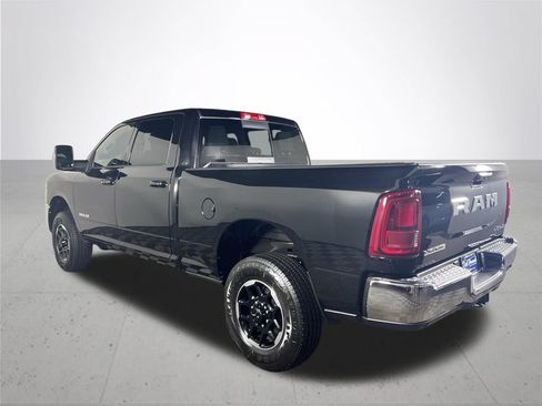 New 2026 RAM 2500 Laramie AWD/4WD image 8