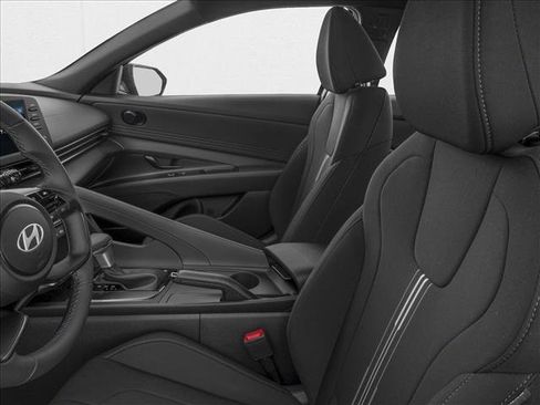 New 2026 Hyundai Elantra Sport image 6