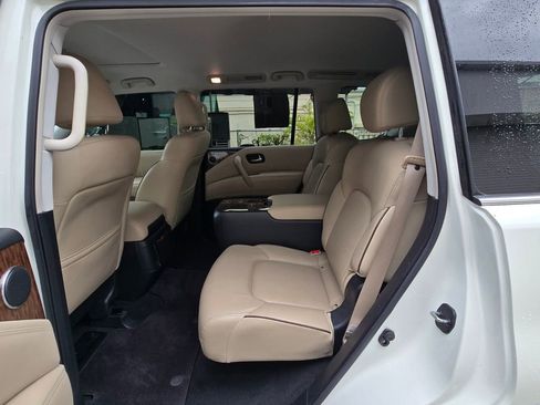 Used 2019 Nissan Armada SL w/ Premium Package image 17