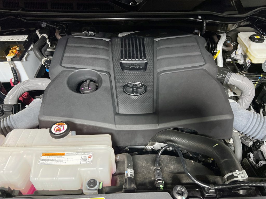 Used 2024 Toyota Tundra SR5 w/ SR5 Convenience Package AWD/4WD image 25