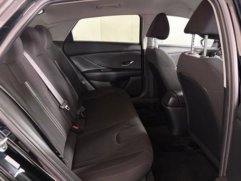 Used 2023 Hyundai Elantra SEL FWD image 37