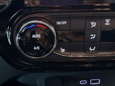 New 2026 Chevrolet Trax LT w/ Driver Confidence Package image 21