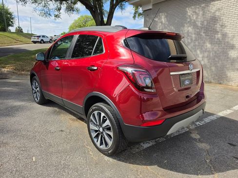 Used 2022 Buick Encore Preferred w/ Safety Package AWD/4WD image 2
