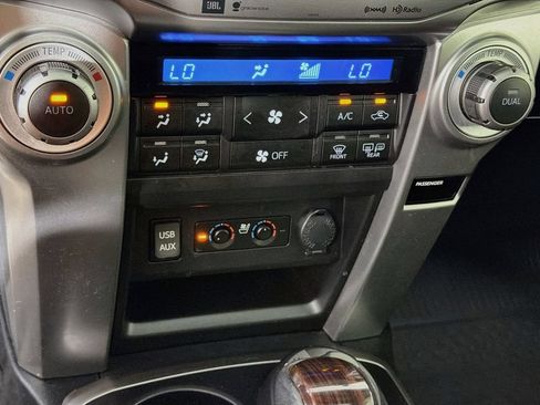 Used 2017 Toyota 4Runner Limited AWD/4WD image 19
