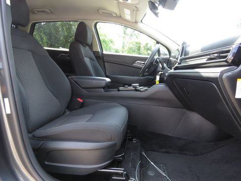 Used 2023 Kia Sportage LX AWD/4WD image 12