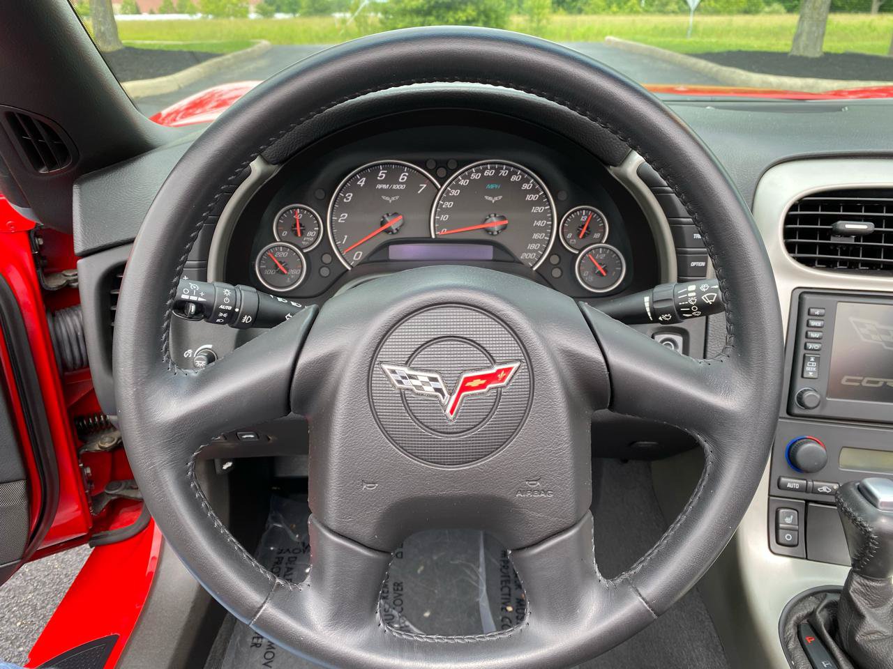 Used 2005 Chevrolet Corvette Convertible w/ Preferred Equipment Group RWD image 26