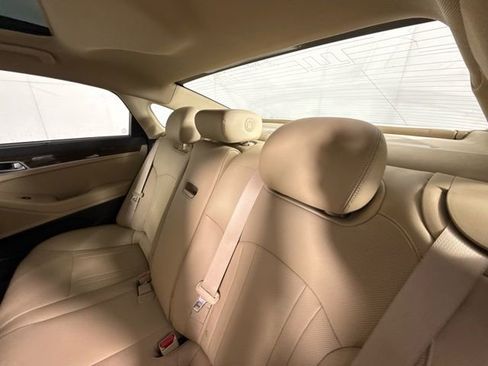 Used 2015 Hyundai Genesis 3.8 w/ Option Group 02 image 30