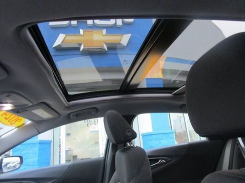 Certified 2024 Chevrolet Malibu LT image 24