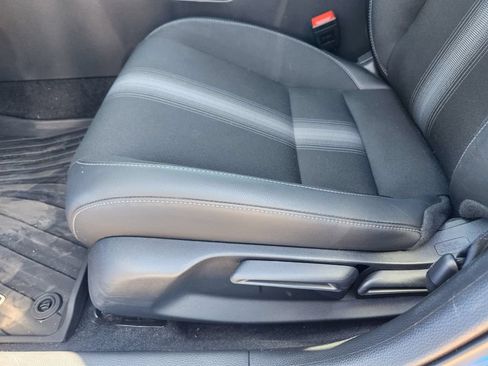 Used 2025 Honda Civic Sport image 16