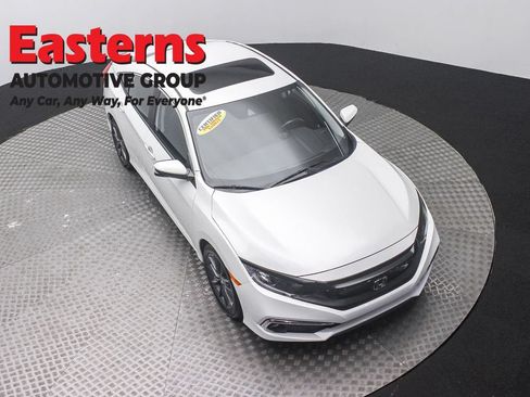 Used 2019 Honda Civic EX image 3