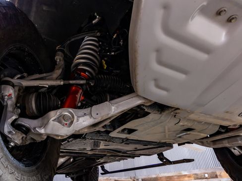 Used 2025 Ford F150 Raptor AWD/4WD image 13