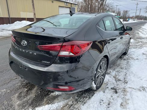 Used 2019 Hyundai Elantra Limited w/ Ultimate Package 02 FWD image 5
