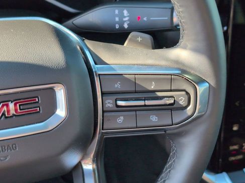 Certified 2026 GMC Acadia Elevation image 10