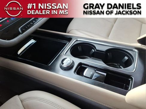 Used 2020 Lincoln Corsair Reserve w/ Equipment Group 201A image 19