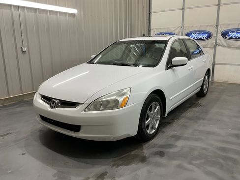 Used 2004 Honda Accord EX image 4