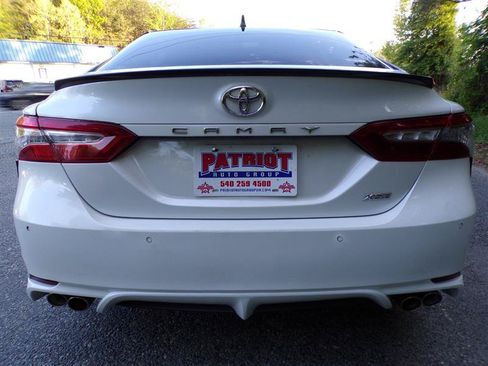 Used 2018 Toyota Camry XSE w/ Audio Package FWD image 6