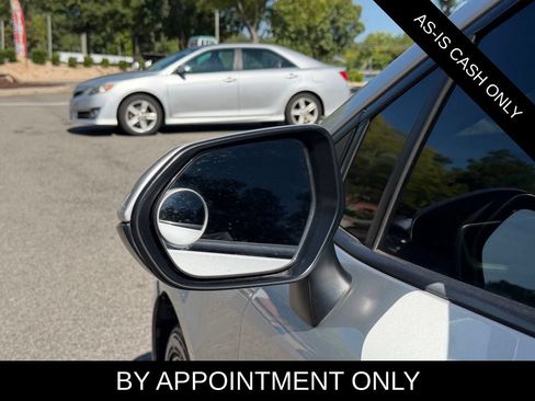 Used 2020 Toyota Corolla LE FWD image 22