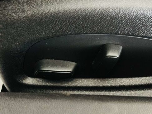 Used 2017 Chevrolet Camaro SS RWD image 30