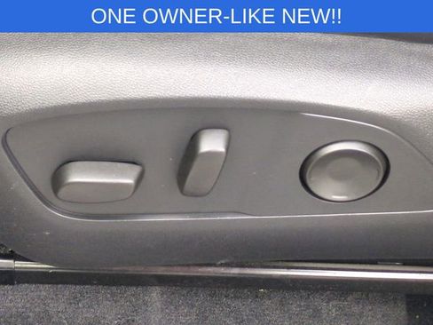 Used 2025 Chevrolet Traverse High Country image 22