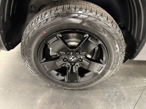 New 2026 Honda Ridgeline Black Edition image 5