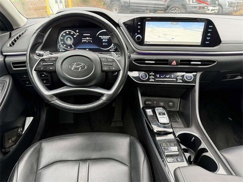 Used 2022 Hyundai Sonata Limited w/ Cargo Package image 9