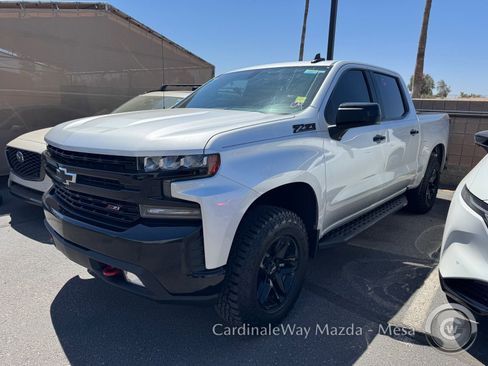 Used 2021 Chevrolet Silverado 1500 LT Trail Boss w/ Convenience Package II AWD/4WD image 7