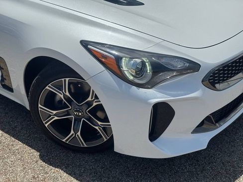 Used 2021 Kia Stinger GT-Line w/ Sun & Sound Package RWD image 3