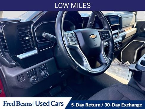 Used 2024 Chevrolet Silverado 3500 LT image 4