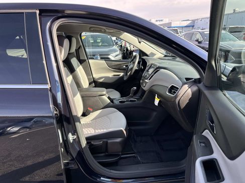 Used 2020 Chevrolet Equinox LT image 13