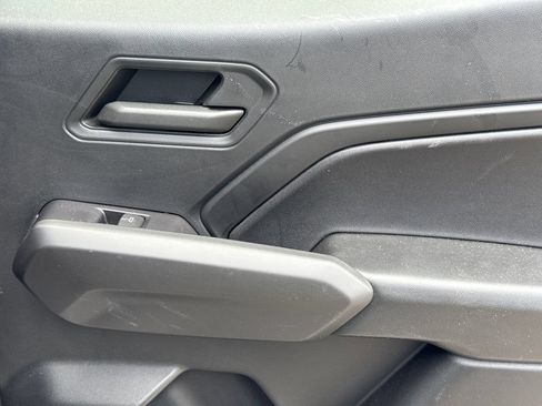 Used 2024 Chevrolet Colorado W/T RWD image 16